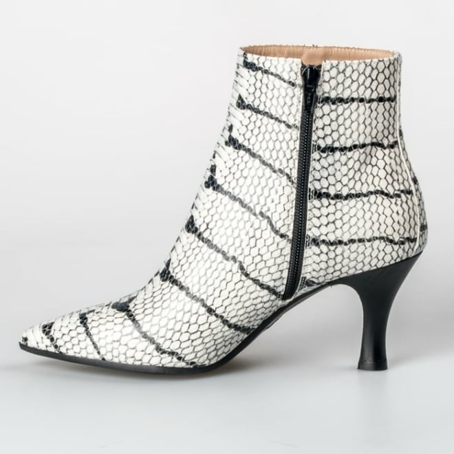 LILIAN 11734 - LILIAN