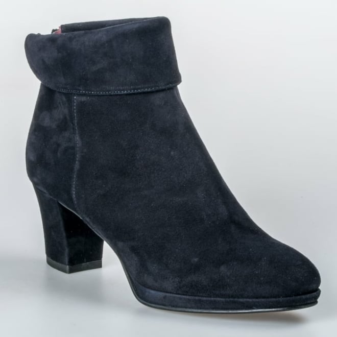 LILIAN 8986 - LILIAN