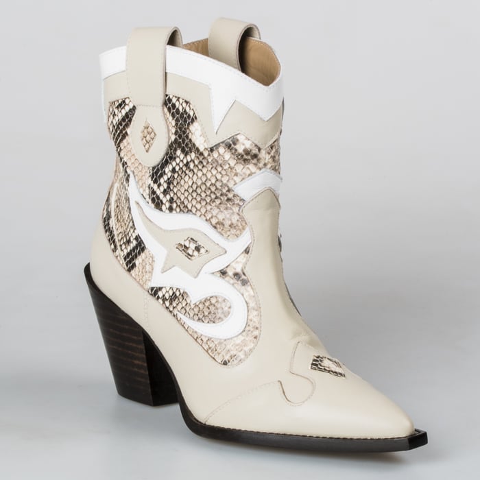 Toral 12365 Boots Toral | Ten Eekelder Schoenen Beige TORAL Enkellaarsjes 12365 | Omoda