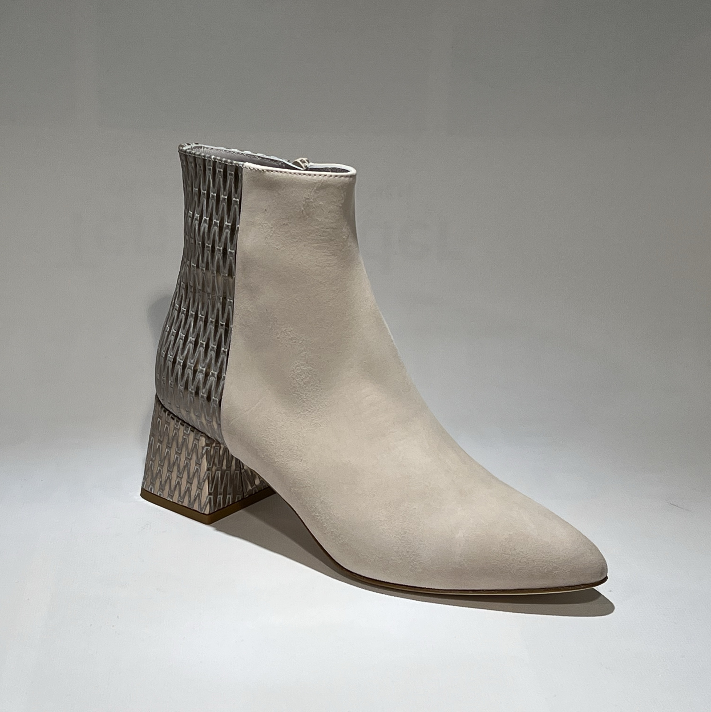 Ten eekelder lilian hotsell