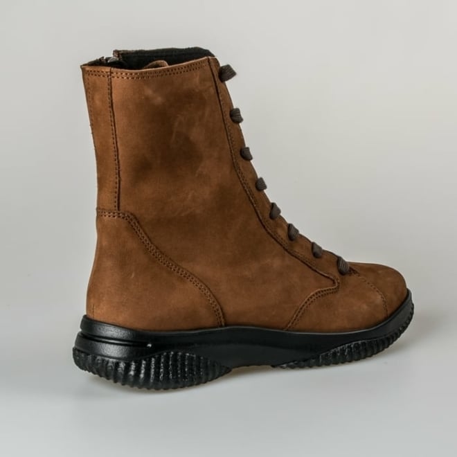 Hartjes 172.1804/20 ETHNO BOOT - Hartjes