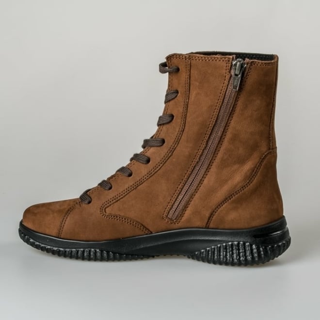 Hartjes 172.1804/20 ETHNO BOOT - Hartjes