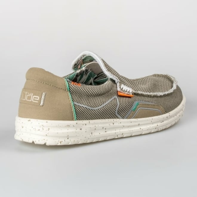 Hey Dude 150308333 MIKKA - Hey Dude