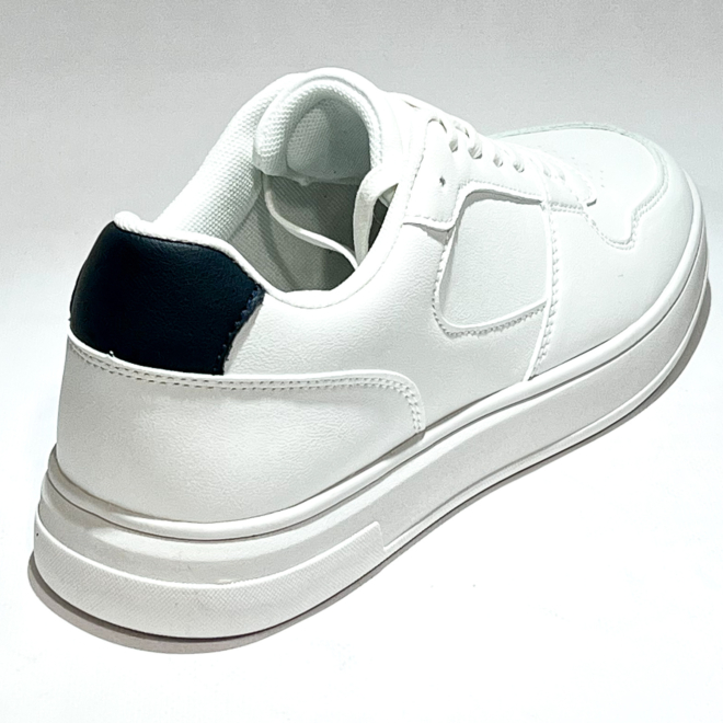 Daniel Kenneth Zephyr 2610775