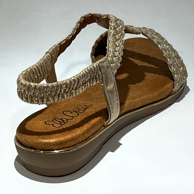 Ella Cruz Rhune 2616364 - Ella Cruz