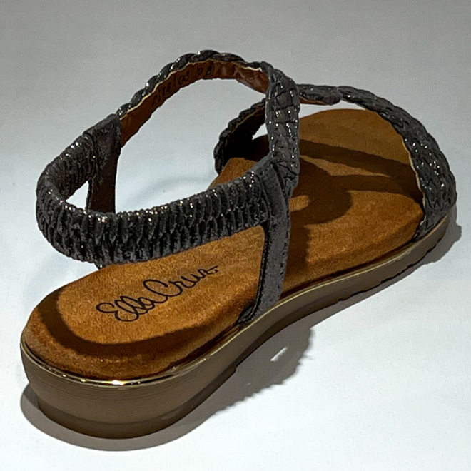 Ella Cruz Rhune 2616403 - Ella Cruz