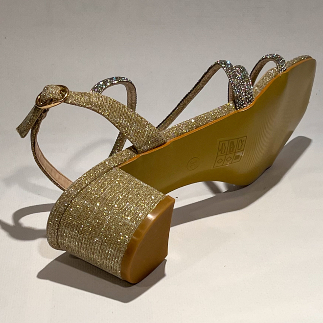 Ella Cruz Zoila 2615289 - Ella Cruz