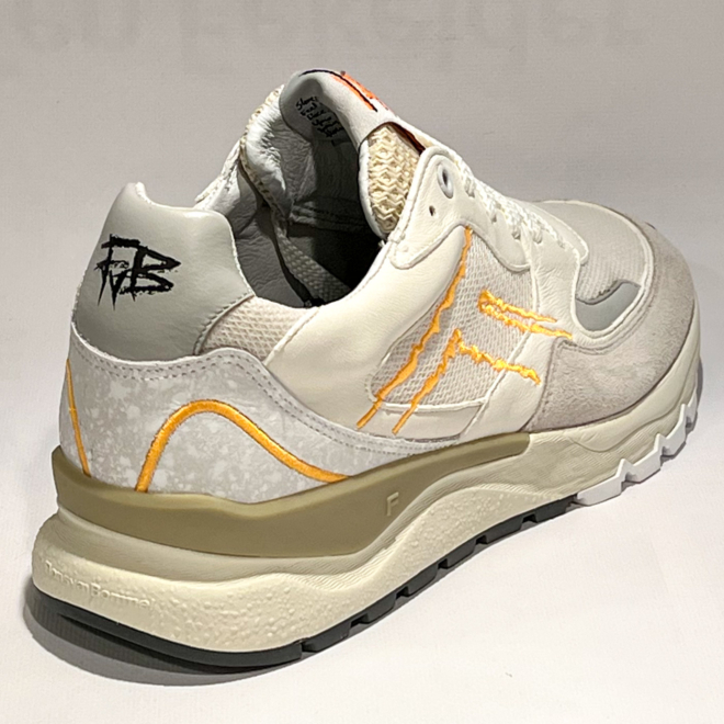 Floris van Bommel SFM-10243-60-01 De Treener 06.09 - Floris van Bommel