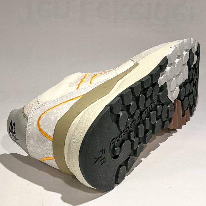 Floris van Bommel SFM-10243-60-01 De Treener 06.09 - Floris van Bommel