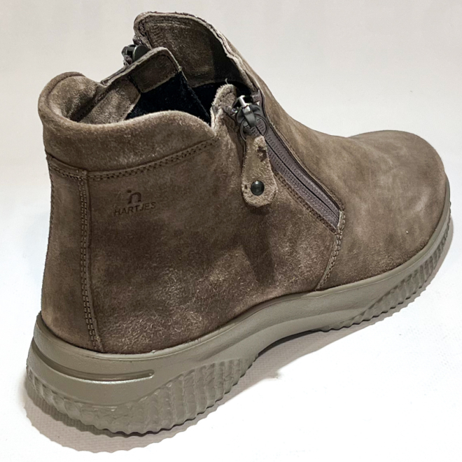Hartjes 172.1803/30 ETHNO BOOT - Hartjes
