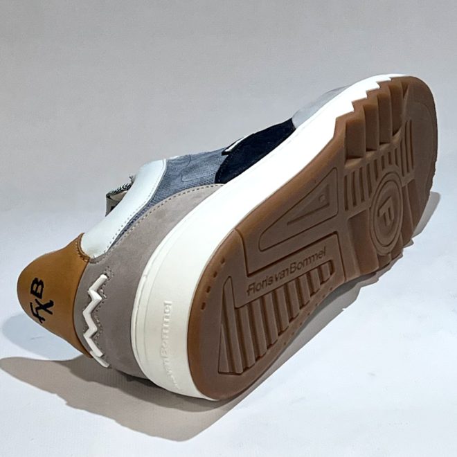 Floris van Bommel SFM-10143-42-01 De Kupster 05.13 LightBlue - Floris van Bommel