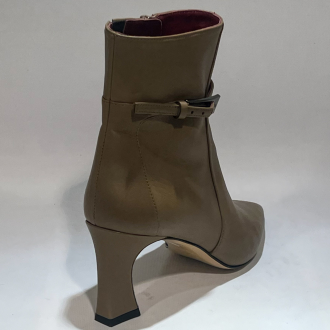 LILIAN L127-794 - LILIAN