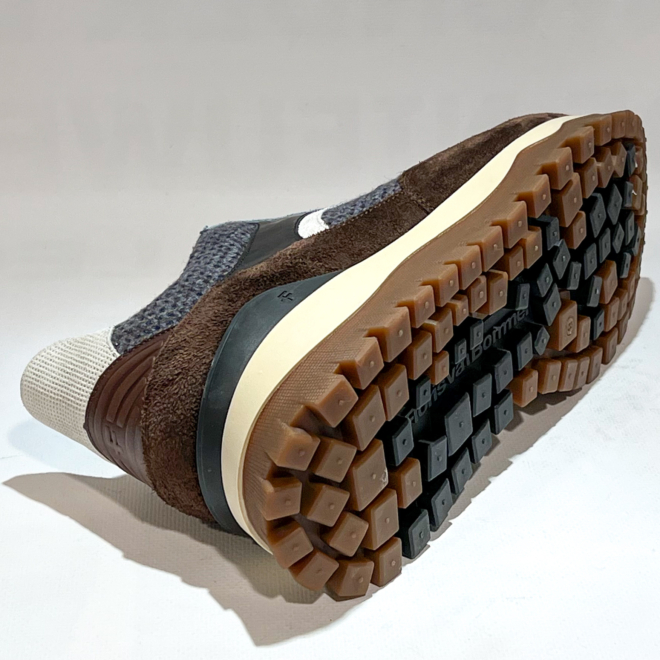 Floris van Bommel SFM-10156-30-01 De Grommer 05.09 - Floris van Bommel