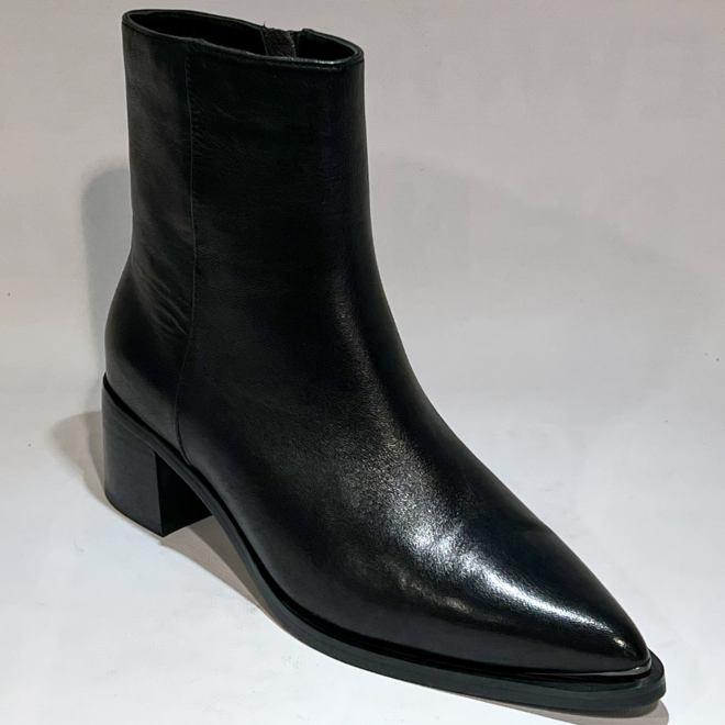 Bella Di Roma 2023A - Bella Di Roma