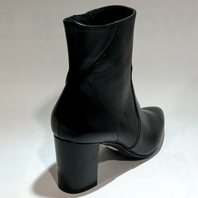 PAUL GREEN 8050 -044 - PAUL GREEN