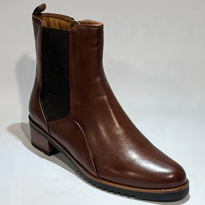 EVERYBODY 83831 BETHANY - EVERYBODY