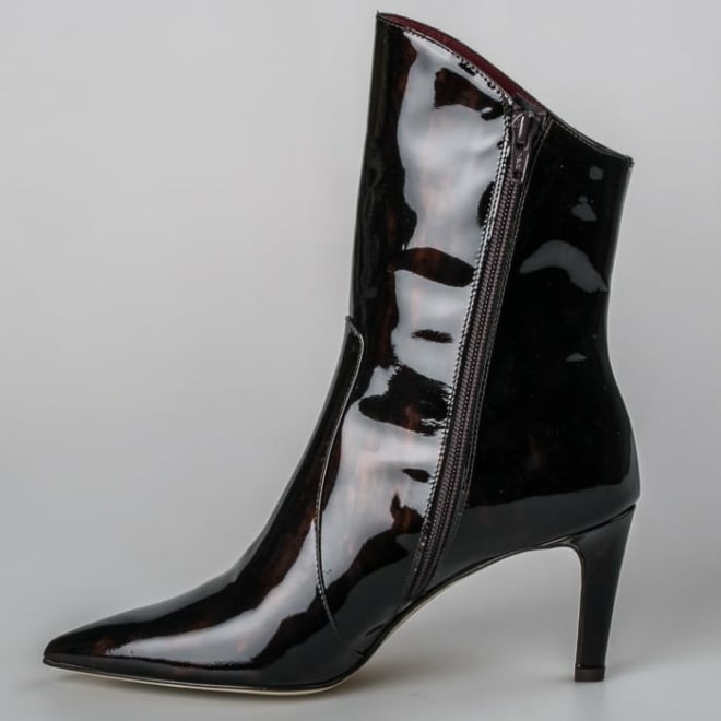 LILIAN 12346 SUNSET CAREY - LILIAN