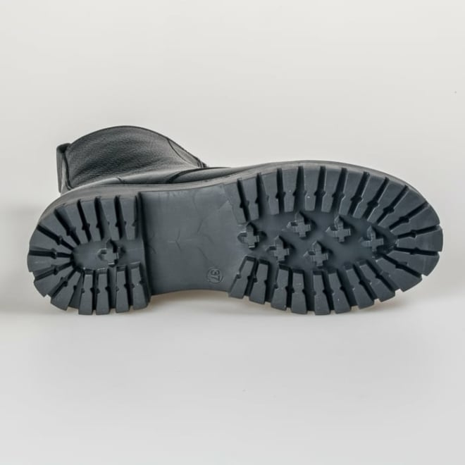 Shoecolate 8.21.10.180 - Shoecolate